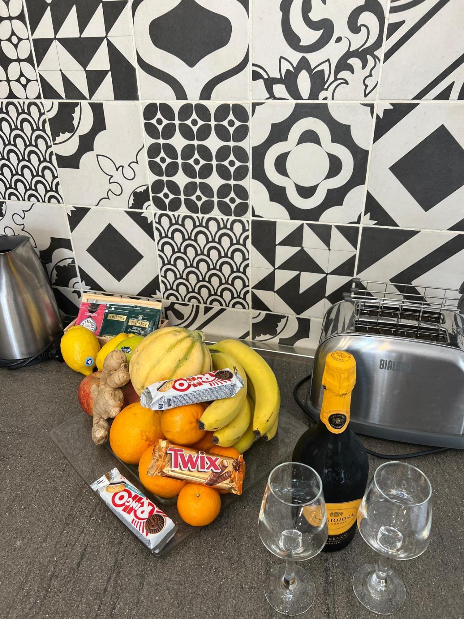 Casa Bravetta - Parking Private Apartment Roma Ngoại thất bức ảnh
